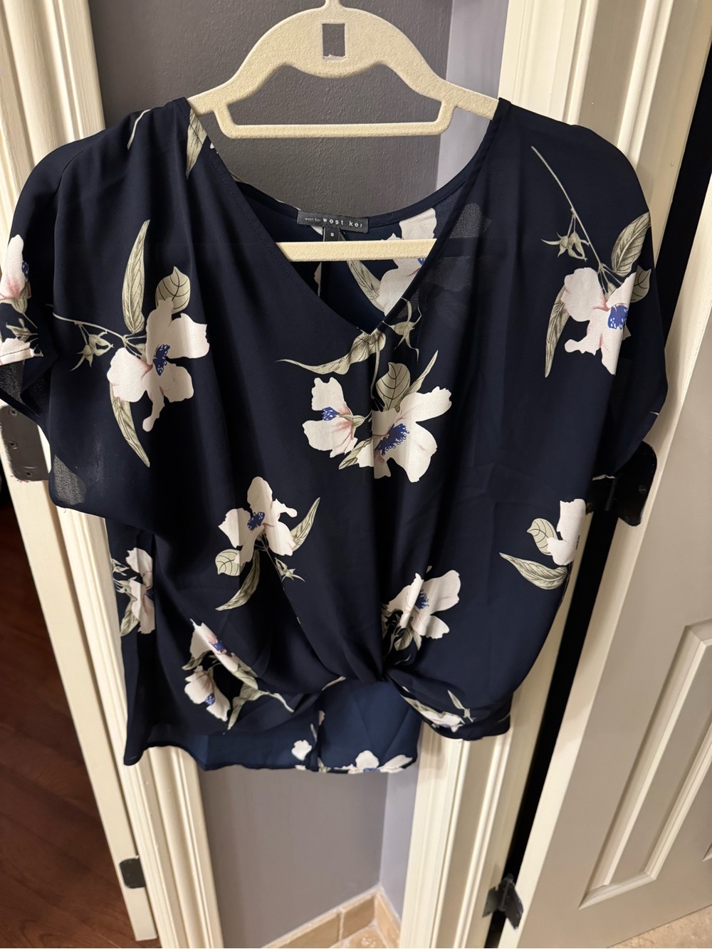 West Kei Navy Floral Knot-Front Blouse